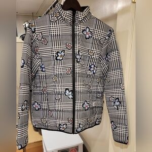 Nwot Vera Bradley Black and White Floral Puffer Jacket